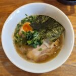 佳佳の白湯ラーメン