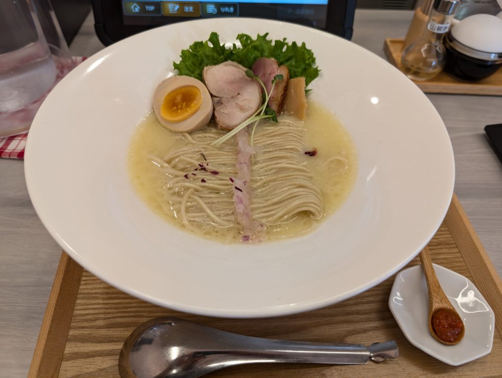 リオンの鶏白湯